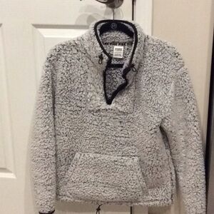 PINK Victoria’s Secret half zip